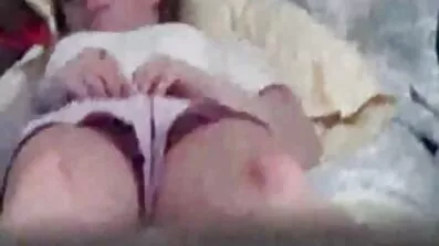 Майже втрачене щастя українські дівчата секс з дівчатами на дивані