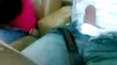 Світловолоса красуня українські порно сайти влаштувала траходром з чорними хлопцями