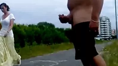 Ципочка вставила дивитися українське порно огірок в кицьку за хорошу роботу